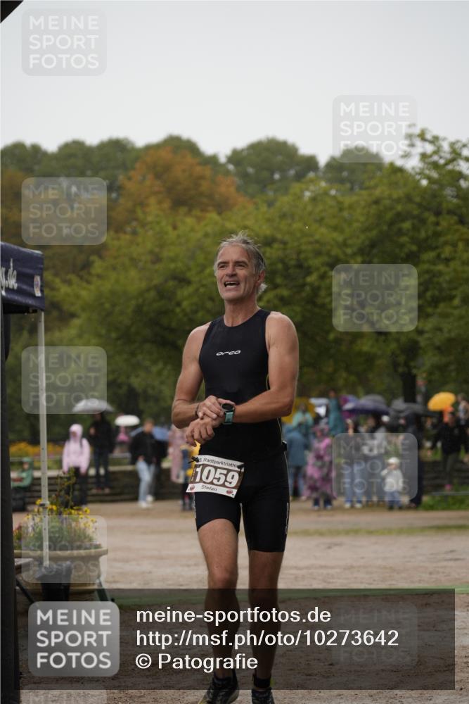 13.09.2026 - Stadtparktriathlon Patografie http://msf.ph/oto/10273642 13.09.2026 12:51:17 Ziel 785, 1059 meine-sportfotos.de