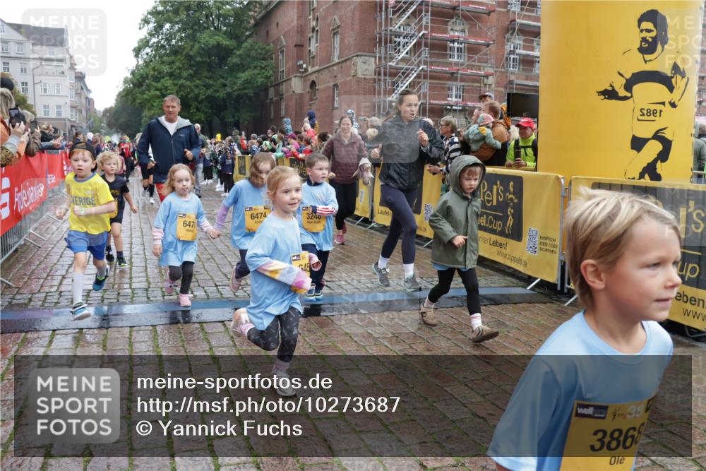 13.09.2026 - Kiel Lauf Yannick Fuchs http://msf.ph/oto/10273687 13.09.2026 08:36:20 Ziel 71, 308, 464, 465, 569, 740, 858, 923, 1551, 1648, 1829, 1875, 2310, 2328, 3149, 3434, 3656, 3689, 4002, 4007, 4473, 4474, 4495, 4500, 5481, 5486, 5499, 5842, 6022, 6101, 6143, 6491, 6838, 7128, 7147, 7225, 7228, 7523, 7629, 7634, 7679, 7842, 7908, 8228, 8267, 8961, 9625, 9794, 10111, 10140, 10712, 11355, 11577, 11592, 11782, 12239, 12447, 12504, 12645, 119, 440, 690, 741, 832, 1551, 1552, 1690, 1850, 2618, 2621, 2882, 2911, 3053 meine-sportfotos.de