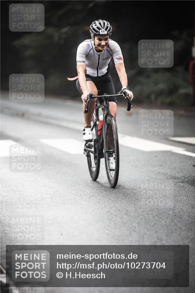 13.09.2026 - Stadtparktriathlon H.Heesch http://msf.ph/oto/10273704 13.09.2026 10:27:32 Radfahren 437 meine-sportfotos.de