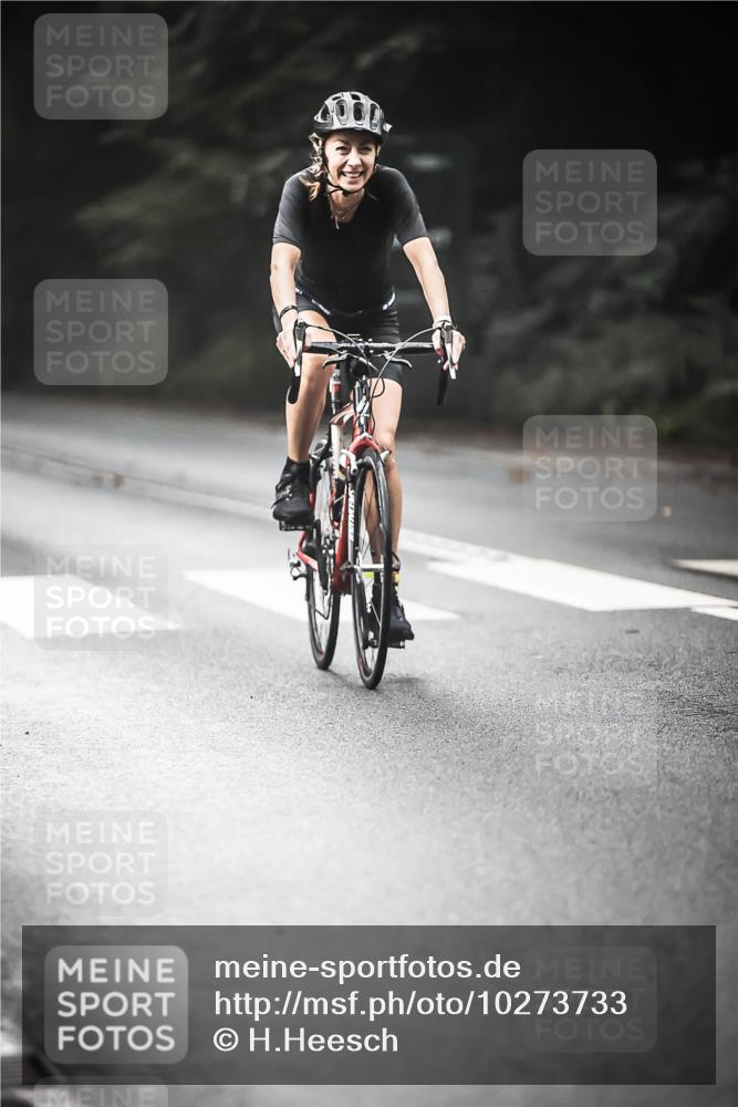 13.09.2026 - Stadtparktriathlon H.Heesch http://msf.ph/oto/10273733 13.09.2026 10:27:41 Radfahren 454 meine-sportfotos.de