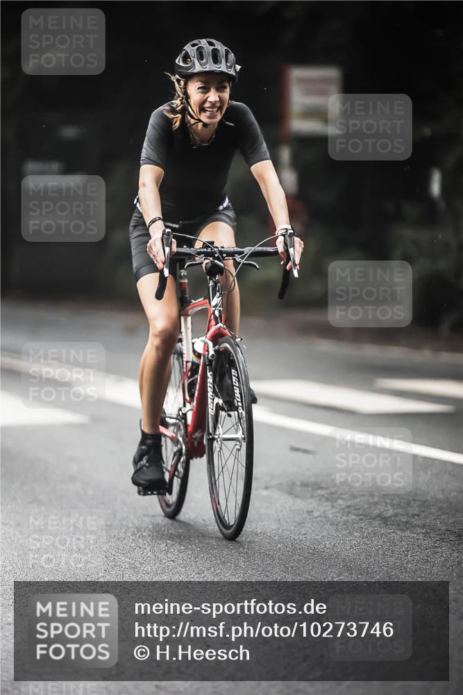 13.09.2026 - Stadtparktriathlon H.Heesch http://msf.ph/oto/10273746 13.09.2026 10:27:41 Radfahren 454 meine-sportfotos.de