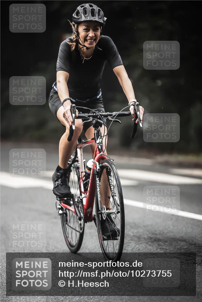 13.09.2026 - Stadtparktriathlon H.Heesch http://msf.ph/oto/10273755 13.09.2026 10:27:41 Radfahren 454 meine-sportfotos.de