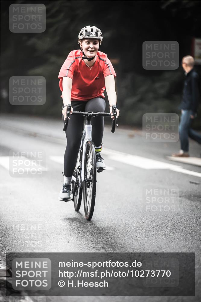 13.09.2026 - Stadtparktriathlon H.Heesch http://msf.ph/oto/10273770 13.09.2026 10:28:00 Radfahren 279 meine-sportfotos.de