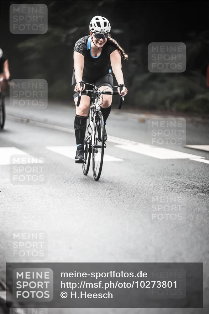 13.09.2026 - Stadtparktriathlon H.Heesch http://msf.ph/oto/10273801 13.09.2026 10:28:12 Radfahren 229, 347, 439 meine-sportfotos.de