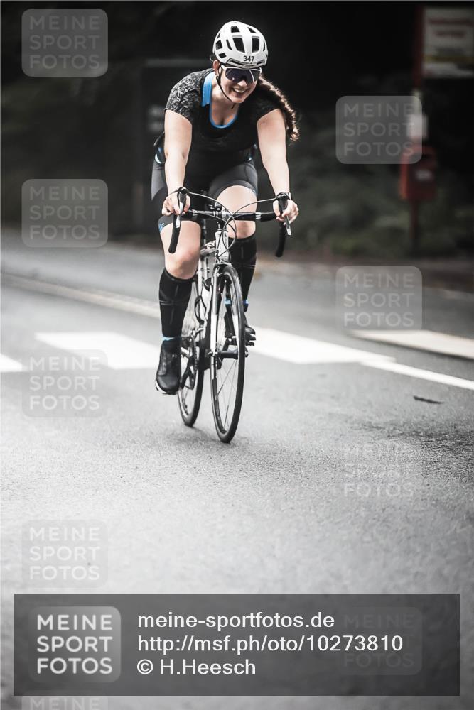 13.09.2026 - Stadtparktriathlon H.Heesch http://msf.ph/oto/10273810 13.09.2026 10:28:12 Radfahren 229, 347, 439 meine-sportfotos.de