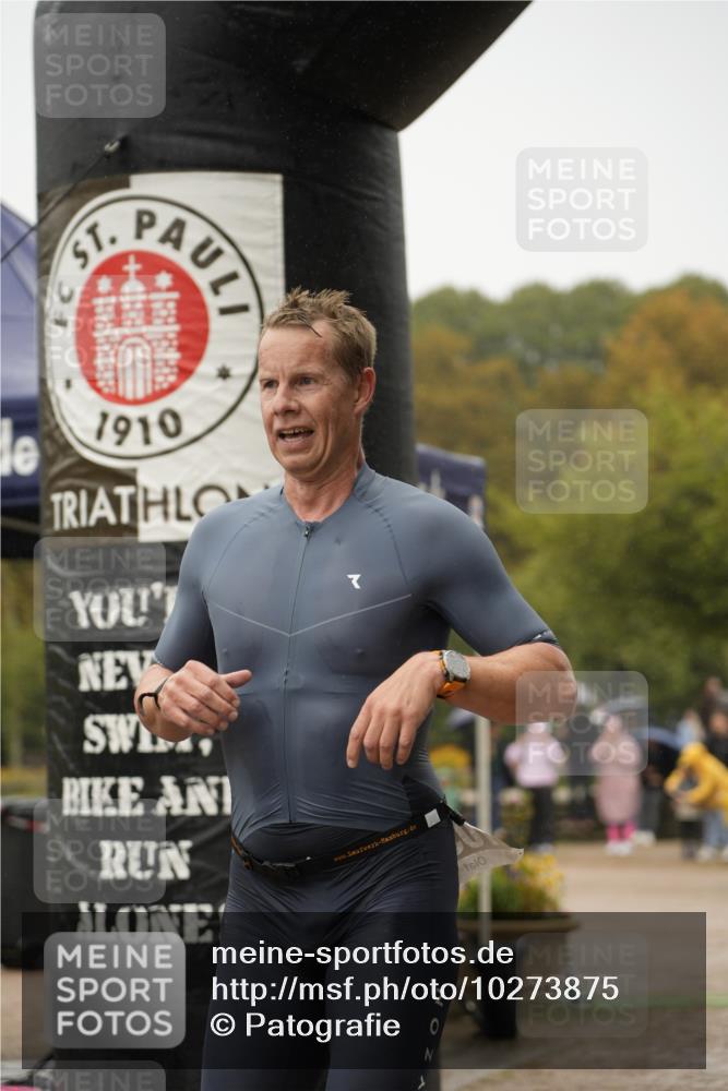 13.09.2026 - Stadtparktriathlon Patografie http://msf.ph/oto/10273875 13.09.2026 12:53:32 Ziel 934, 964, 965, 1030 meine-sportfotos.de
