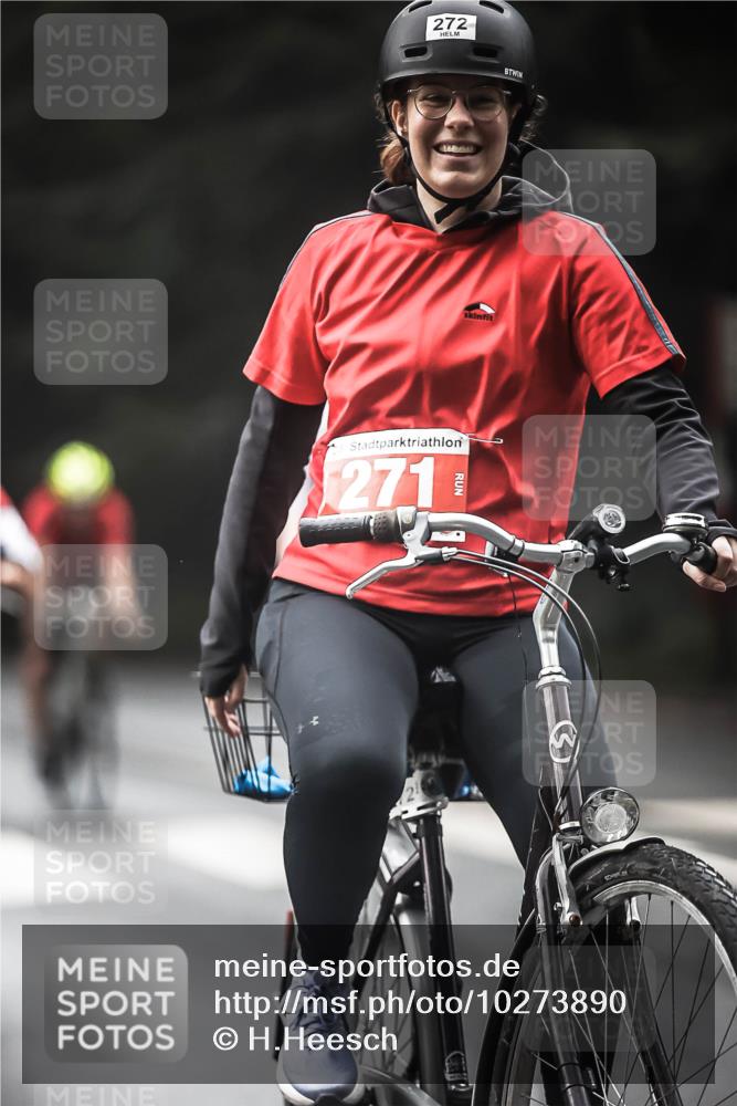 13.09.2026 - Stadtparktriathlon H.Heesch http://msf.ph/oto/10273890 13.09.2026 10:28:19 Radfahren 229, 253, 270, 273, 286, 372, 383, 434, 439 meine-sportfotos.de