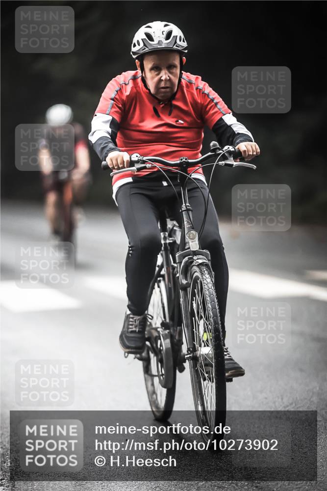 13.09.2026 - Stadtparktriathlon H.Heesch http://msf.ph/oto/10273902 13.09.2026 10:28:21 Radfahren 229, 253, 270, 273, 286, 346, 372, 383, 406, 434, 439 meine-sportfotos.de