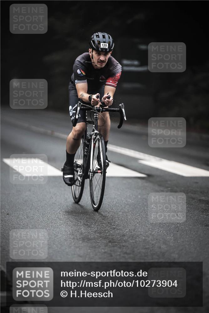 13.09.2026 - Stadtparktriathlon H.Heesch http://msf.ph/oto/10273904 13.09.2026 09:01:09 Radfahren 88, 100, 117, 120 meine-sportfotos.de