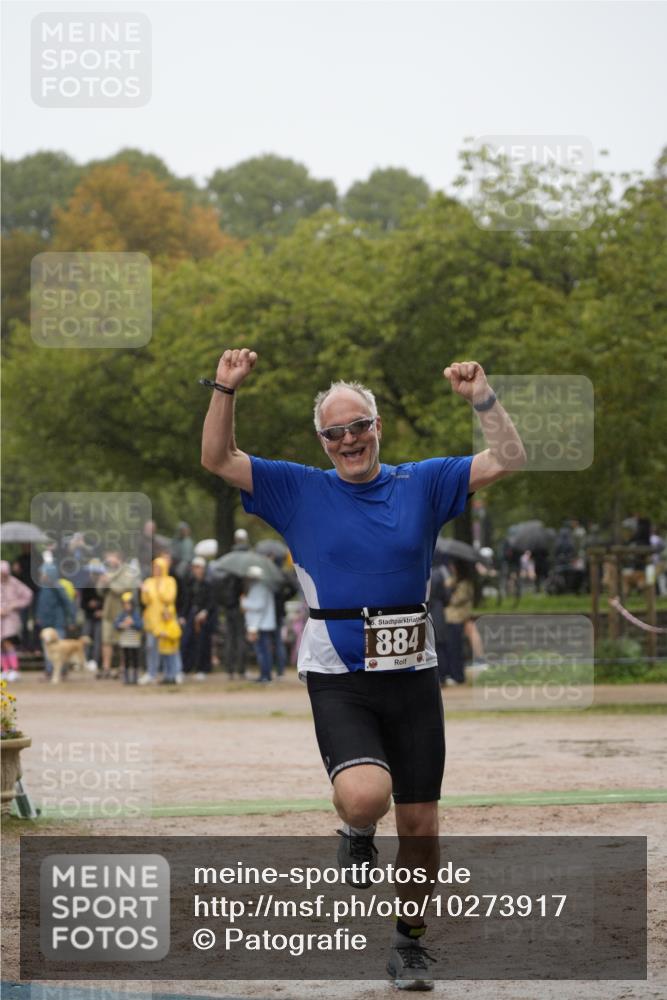 13.09.2026 - Stadtparktriathlon Patografie http://msf.ph/oto/10273917 13.09.2026 12:53:58 Ziel 884 meine-sportfotos.de