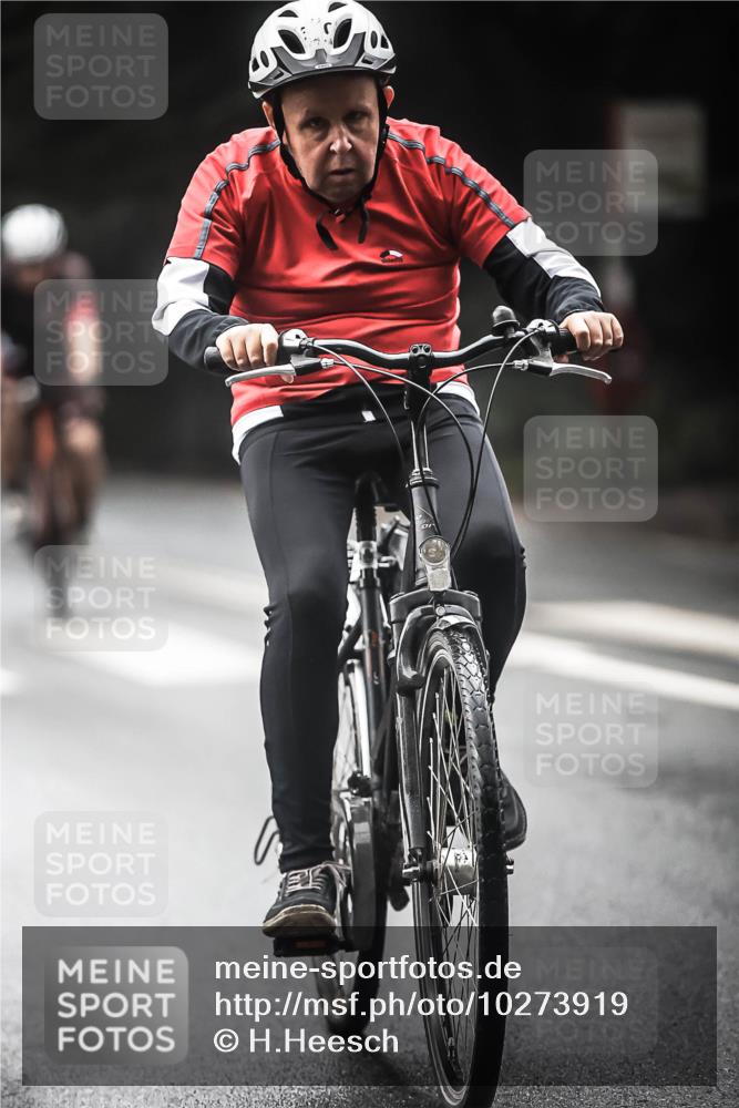 13.09.2026 - Stadtparktriathlon H.Heesch http://msf.ph/oto/10273919 13.09.2026 10:28:22 Radfahren 229, 253, 270, 273, 286, 346, 372, 383, 406, 434 meine-sportfotos.de