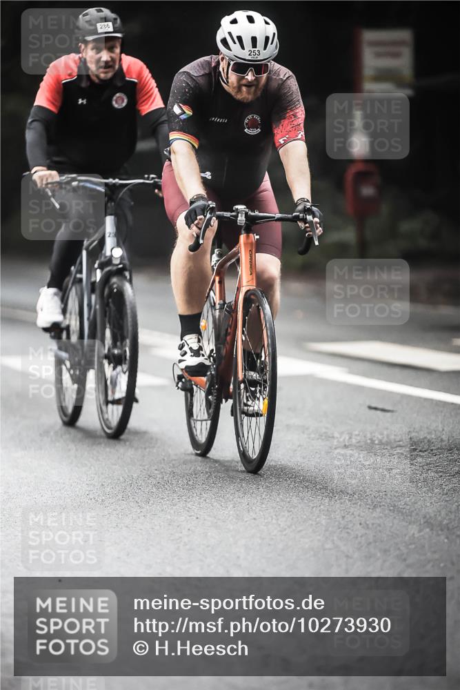13.09.2026 - Stadtparktriathlon H.Heesch http://msf.ph/oto/10273930 13.09.2026 10:28:23 Radfahren 253, 270, 273, 286, 346, 372, 383, 406, 434 meine-sportfotos.de