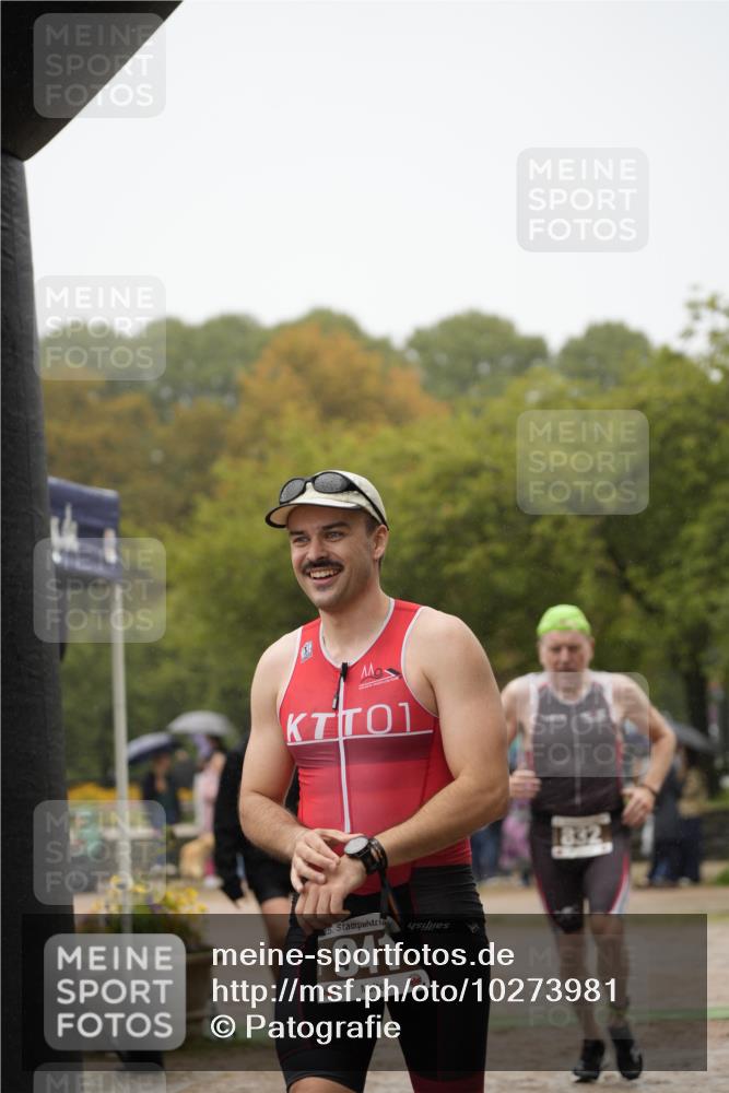 13.09.2026 - Stadtparktriathlon Patografie http://msf.ph/oto/10273981 13.09.2026 12:55:18 Ziel 832, 941 meine-sportfotos.de