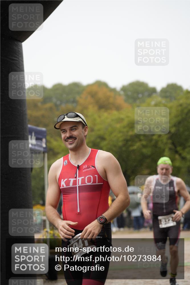 13.09.2026 - Stadtparktriathlon Patografie http://msf.ph/oto/10273984 13.09.2026 12:55:18 Ziel 832, 941 meine-sportfotos.de