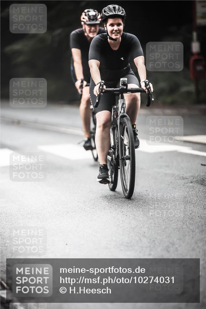 13.09.2026 - Stadtparktriathlon H.Heesch http://msf.ph/oto/10274031 13.09.2026 10:28:31 Radfahren 247, 267, 346, 372, 376, 377, 378, 406, 414 meine-sportfotos.de