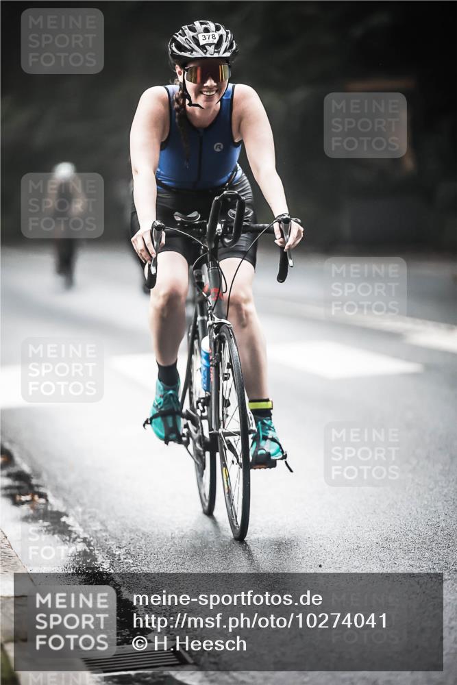 13.09.2026 - Stadtparktriathlon H.Heesch http://msf.ph/oto/10274041 13.09.2026 10:28:32 Radfahren 247, 267, 346, 376, 377, 378, 406, 414, 423 meine-sportfotos.de