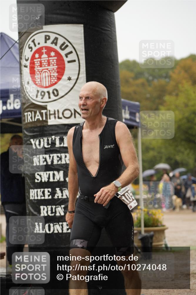 13.09.2026 - Stadtparktriathlon Patografie http://msf.ph/oto/10274048 13.09.2026 12:56:04 Ziel 819, 1053 meine-sportfotos.de