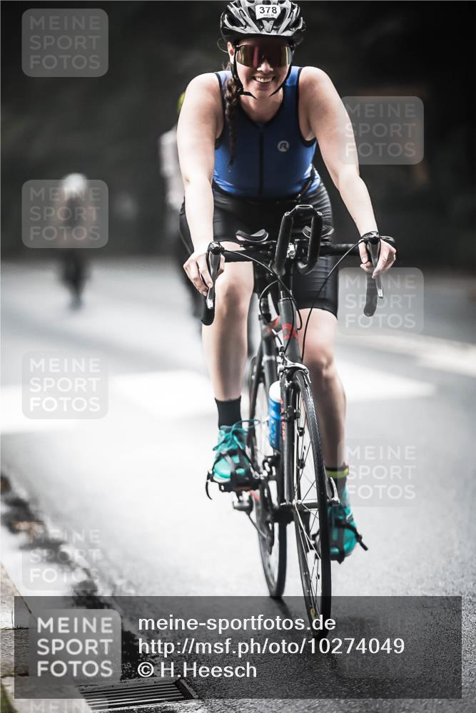 13.09.2026 - Stadtparktriathlon H.Heesch http://msf.ph/oto/10274049 13.09.2026 10:28:32 Radfahren 247, 267, 346, 376, 377, 378, 406, 414, 423 meine-sportfotos.de
