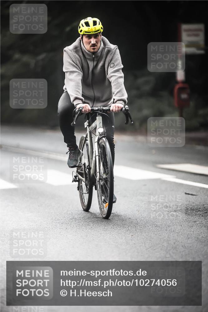 13.09.2026 - Stadtparktriathlon H.Heesch http://msf.ph/oto/10274056 13.09.2026 10:28:33 Radfahren 247, 267, 376, 377, 378, 406, 414, 423 meine-sportfotos.de