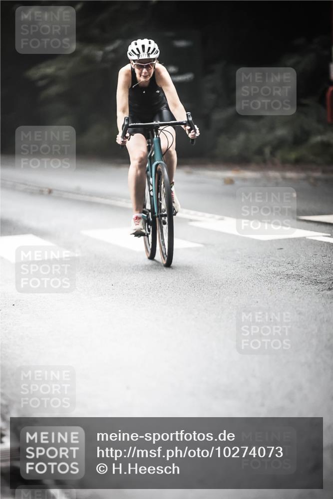 13.09.2026 - Stadtparktriathlon H.Heesch http://msf.ph/oto/10274073 13.09.2026 10:28:35 Radfahren 247, 267, 376, 377, 378, 414, 423 meine-sportfotos.de