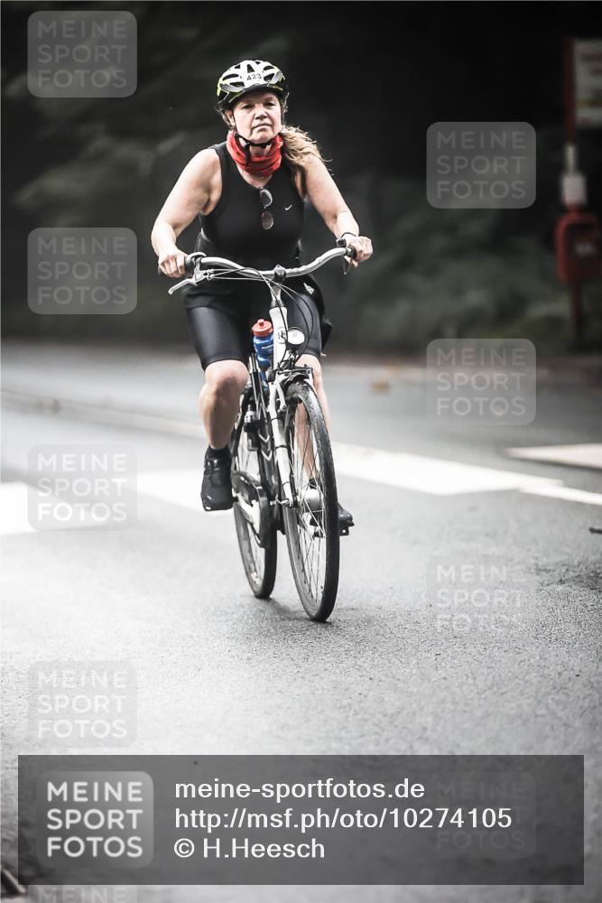 13.09.2026 - Stadtparktriathlon H.Heesch http://msf.ph/oto/10274105 13.09.2026 10:28:37 Radfahren 247, 267, 377, 378, 414, 423 meine-sportfotos.de
