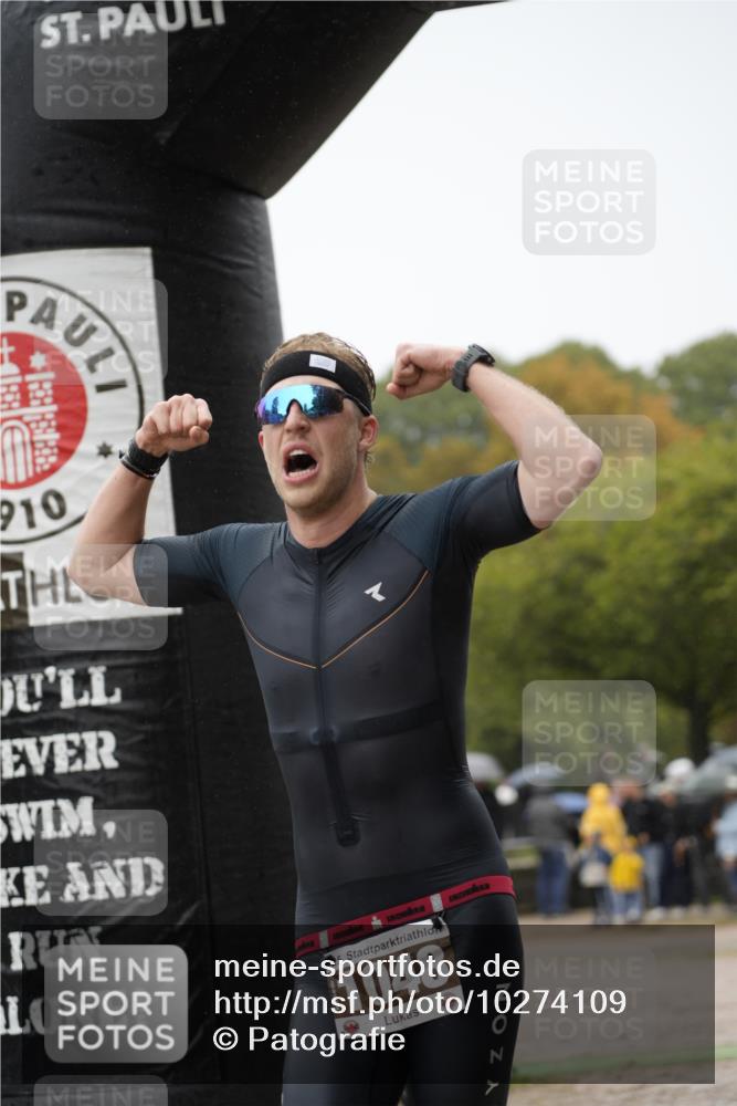 13.09.2026 - Stadtparktriathlon Patografie http://msf.ph/oto/10274109 13.09.2026 12:56:31 Ziel 1048 meine-sportfotos.de