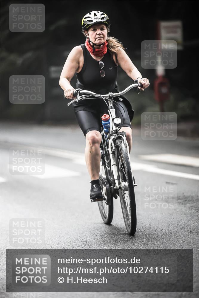 13.09.2026 - Stadtparktriathlon H.Heesch http://msf.ph/oto/10274115 13.09.2026 10:28:38 Radfahren 247, 377, 378, 423 meine-sportfotos.de