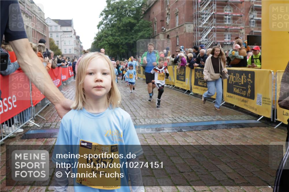 13.09.2026 - Kiel Lauf Yannick Fuchs http://msf.ph/oto/10274151 13.09.2026 08:36:42 Ziel 1727, 1808, 2464, 3088, 3098, 3246, 3651, 3809, 3868, 3887, 6308, 6452, 6474, 6475, 6479, 6983, 7059, 7153, 8771, 8804, 8995, 9251, 9591, 9958, 10438, 10753, 10891, 11853, 11935, 11945, 71, 308, 440, 464, 465, 516, 569, 690, 740, 858, 874, 923, 1407, 1551, 1552, 1648, 1727, 1829, 1875, 2310, 2328, 2621, 3149, 3434, 3532, 3656, 3689, 3868, 4002, 4007, 4473, 4474, 4495, 4500, 5481, 5486, 5499, 5658, 5842, 6022, 6101, 6143, 6469, 6470, 6491, 7128, 7136, 1031, 3762, 5990 meine-sportfotos.de