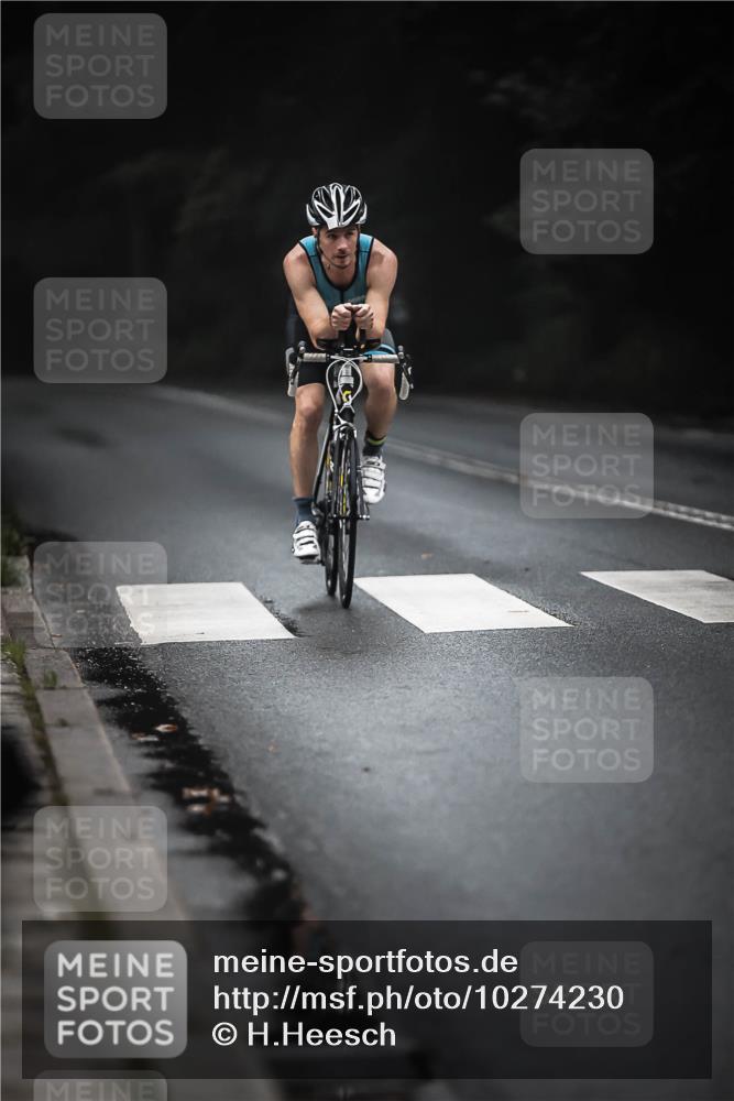 13.09.2026 - Stadtparktriathlon H.Heesch http://msf.ph/oto/10274230 13.09.2026 09:02:08 Radfahren 23, 39, 56, 113 meine-sportfotos.de
