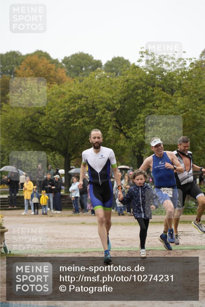 13.09.2026 - Stadtparktriathlon Patografie http://msf.ph/oto/10274231 13.09.2026 12:58:34 Ziel 849, 972, 1007, 1035, 1061 meine-sportfotos.de