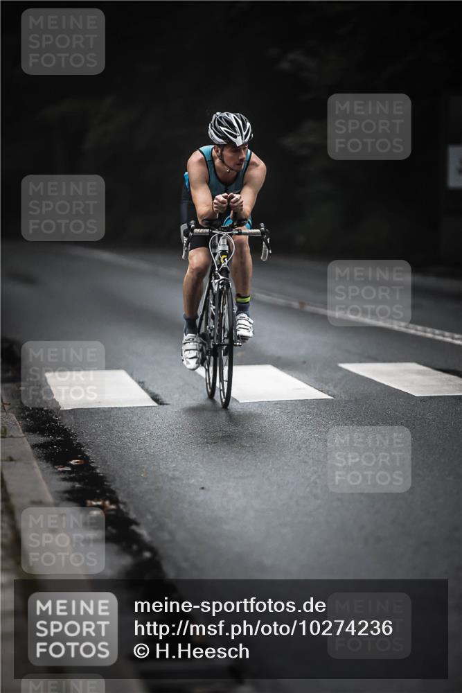 13.09.2026 - Stadtparktriathlon H.Heesch http://msf.ph/oto/10274236 13.09.2026 09:02:08 Radfahren 23, 39, 56, 113 meine-sportfotos.de