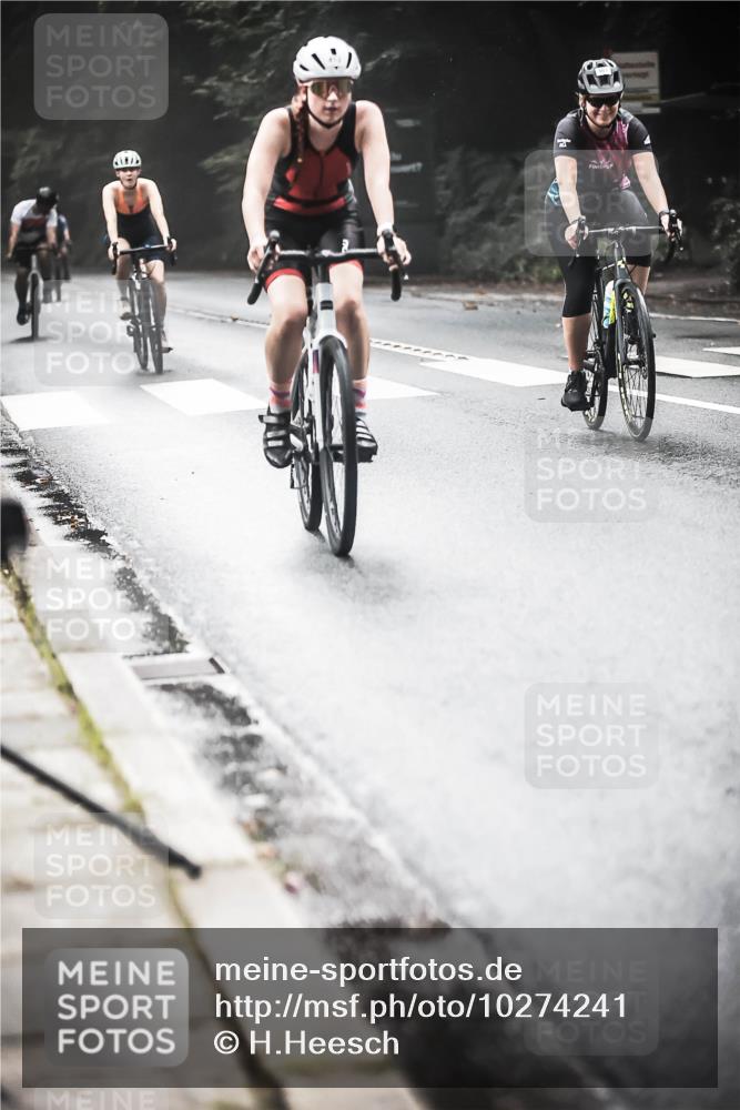 13.09.2026 - Stadtparktriathlon H.Heesch http://msf.ph/oto/10274241 13.09.2026 10:29:06 Radfahren 334, 335, 354, 381, 419, 429, 432, 452, 460 meine-sportfotos.de