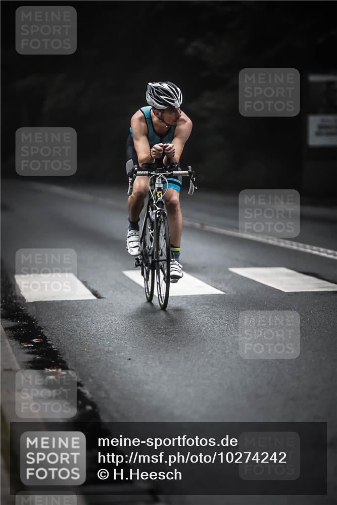13.09.2026 - Stadtparktriathlon H.Heesch http://msf.ph/oto/10274242 13.09.2026 09:02:09 Radfahren 39, 56, 113 meine-sportfotos.de