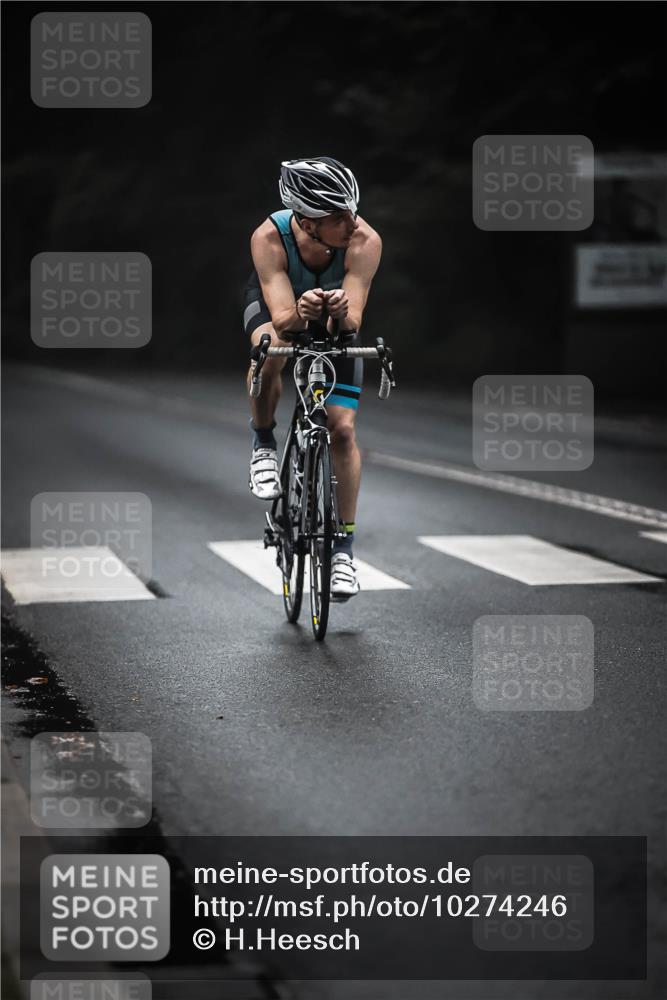 13.09.2026 - Stadtparktriathlon H.Heesch http://msf.ph/oto/10274246 13.09.2026 09:02:09 Radfahren 39, 56, 113 meine-sportfotos.de