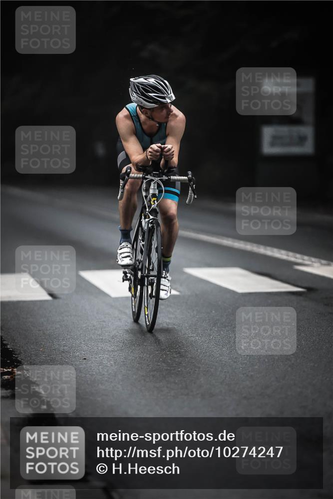 13.09.2026 - Stadtparktriathlon H.Heesch http://msf.ph/oto/10274247 13.09.2026 09:02:09 Radfahren 39, 56, 113 meine-sportfotos.de