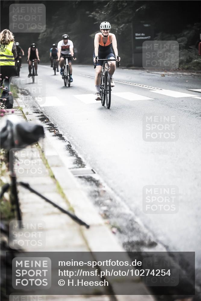 13.09.2026 - Stadtparktriathlon H.Heesch http://msf.ph/oto/10274254 13.09.2026 10:29:07 Radfahren 334, 335, 344, 354, 381, 419, 429, 432, 452, 460 meine-sportfotos.de