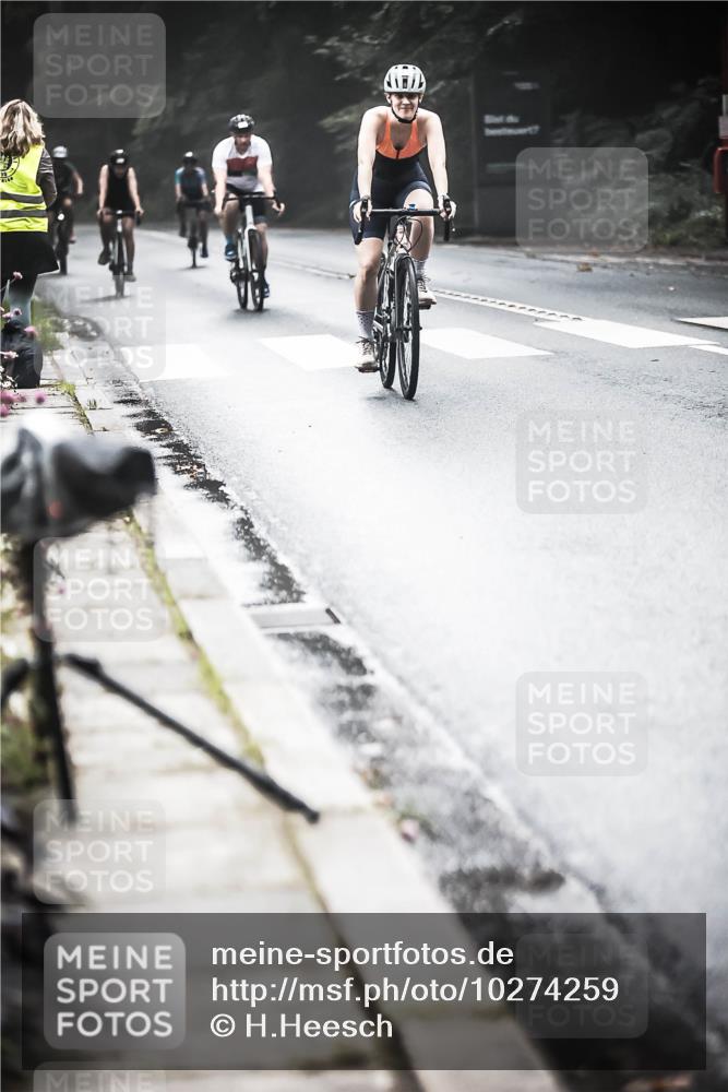 13.09.2026 - Stadtparktriathlon H.Heesch http://msf.ph/oto/10274259 13.09.2026 10:29:07 Radfahren 334, 335, 344, 354, 381, 419, 429, 432, 452, 460 meine-sportfotos.de