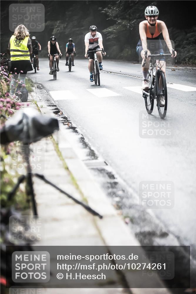 13.09.2026 - Stadtparktriathlon H.Heesch http://msf.ph/oto/10274261 13.09.2026 10:29:08 Radfahren 334, 335, 344, 354, 381, 419, 420, 429, 432, 452, 460 meine-sportfotos.de