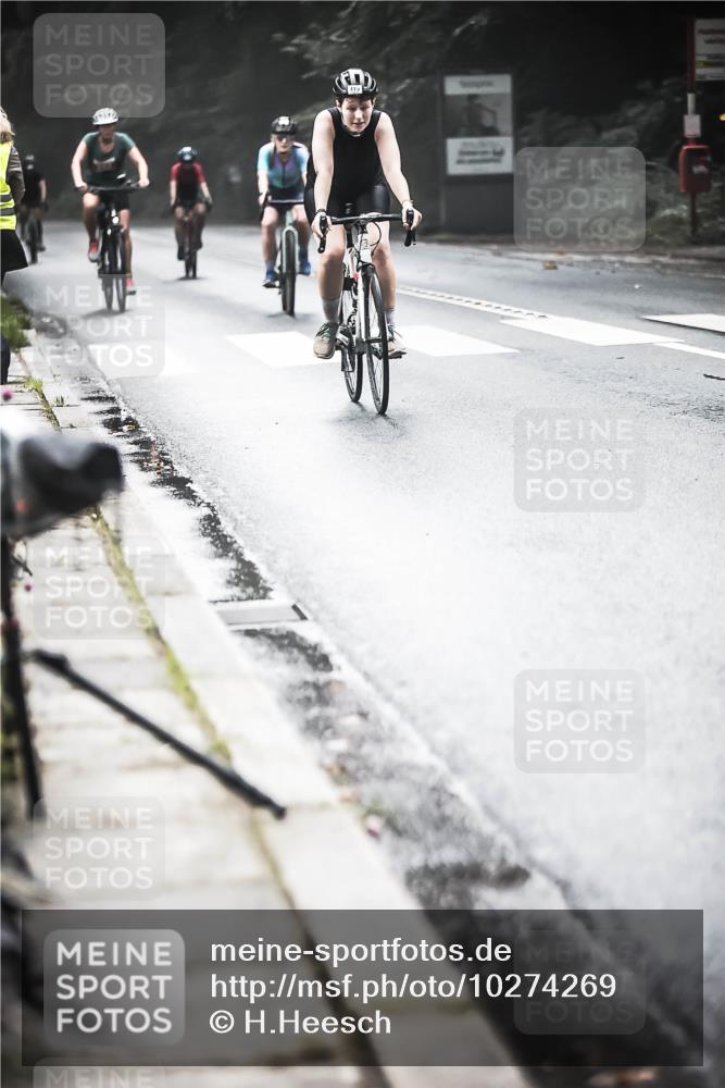 13.09.2026 - Stadtparktriathlon H.Heesch http://msf.ph/oto/10274269 13.09.2026 10:29:10 Radfahren 334, 335, 344, 381, 415, 419, 420, 429, 432, 460 meine-sportfotos.de