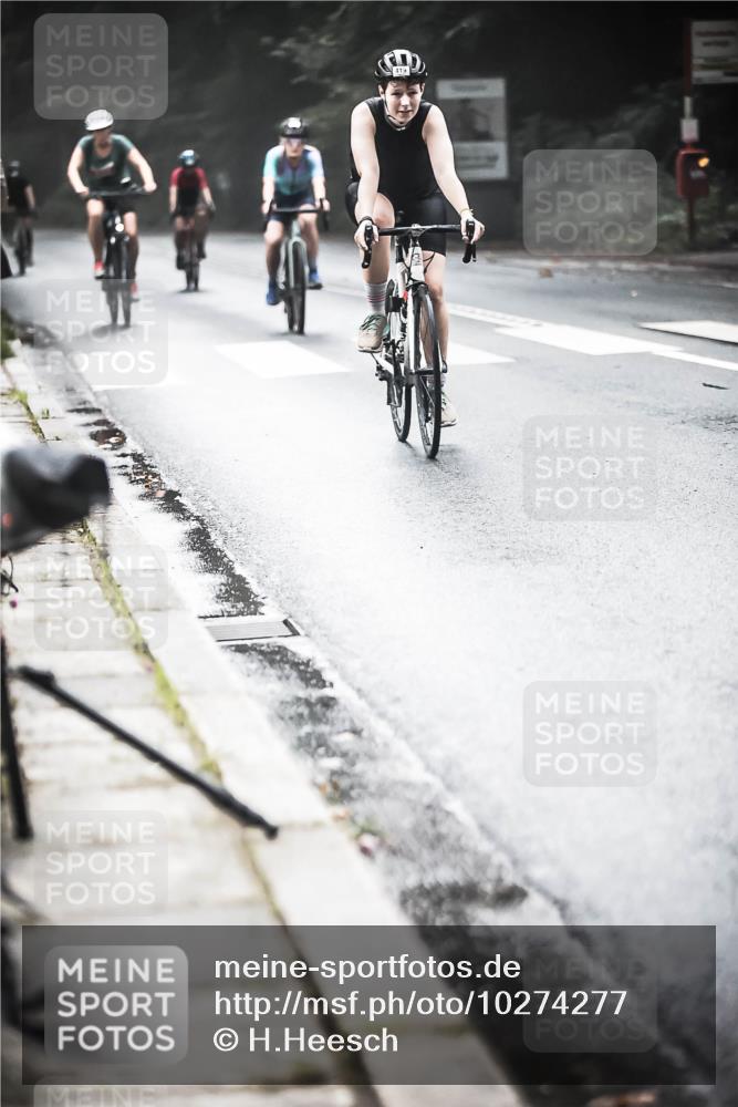 13.09.2026 - Stadtparktriathlon H.Heesch http://msf.ph/oto/10274277 13.09.2026 10:29:10 Radfahren 334, 335, 344, 381, 415, 419, 420, 429, 432, 460 meine-sportfotos.de