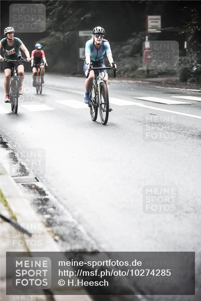 13.09.2026 - Stadtparktriathlon H.Heesch http://msf.ph/oto/10274285 13.09.2026 10:29:11 Radfahren 334, 335, 344, 381, 415, 419, 420, 429, 432, 460 meine-sportfotos.de
