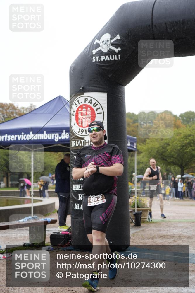 13.09.2026 - Stadtparktriathlon Patografie http://msf.ph/oto/10274300 13.09.2026 12:59:20 Ziel 852, 955 meine-sportfotos.de