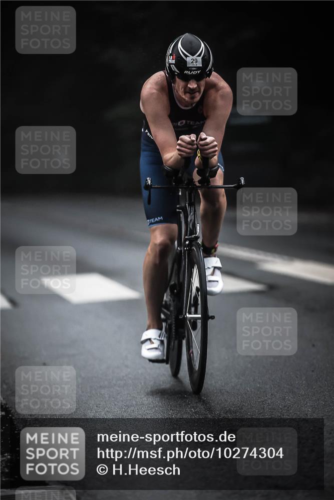 13.09.2026 - Stadtparktriathlon H.Heesch http://msf.ph/oto/10274304 13.09.2026 09:02:33 Radfahren 29, 42, 71 meine-sportfotos.de