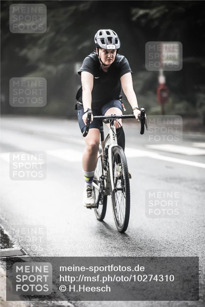 13.09.2026 - Stadtparktriathlon H.Heesch http://msf.ph/oto/10274310 13.09.2026 10:29:16 Radfahren 234, 344, 415, 419, 420, 460 meine-sportfotos.de