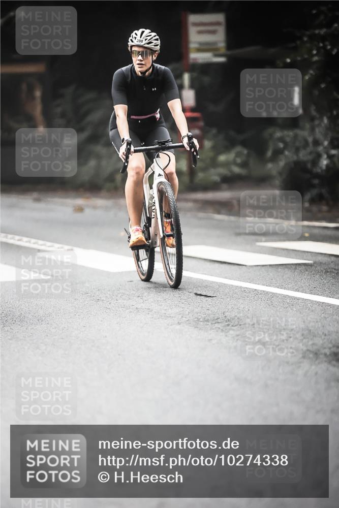 13.09.2026 - Stadtparktriathlon H.Heesch http://msf.ph/oto/10274338 13.09.2026 10:29:23 Radfahren 234, 242, 283, 380, 398, 450 meine-sportfotos.de
