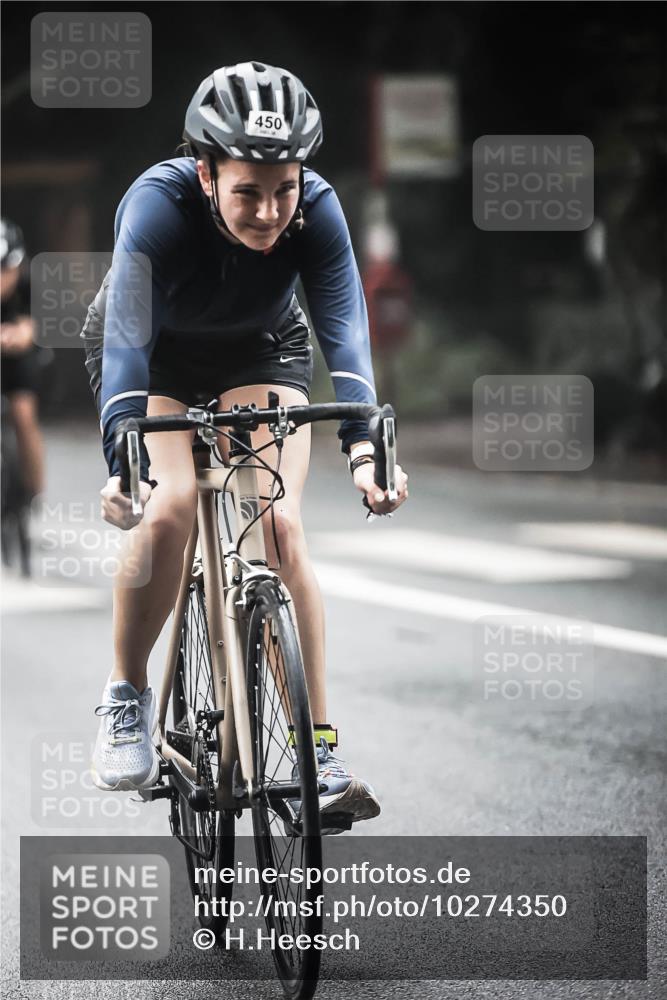13.09.2026 - Stadtparktriathlon H.Heesch http://msf.ph/oto/10274350 13.09.2026 10:29:24 Radfahren 234, 242, 283, 380, 398, 450 meine-sportfotos.de