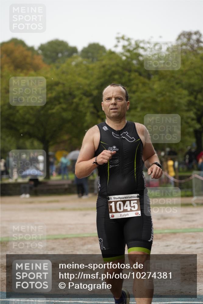 13.09.2026 - Stadtparktriathlon Patografie http://msf.ph/oto/10274381 13.09.2026 13:00:12 Ziel 841, 880, 1045 meine-sportfotos.de
