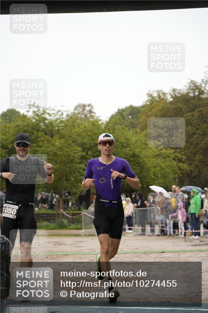 13.09.2026 - Stadtparktriathlon Patografie http://msf.ph/oto/10274455 13.09.2026 13:00:56 Ziel 974, 975, 1006, 1050 meine-sportfotos.de
