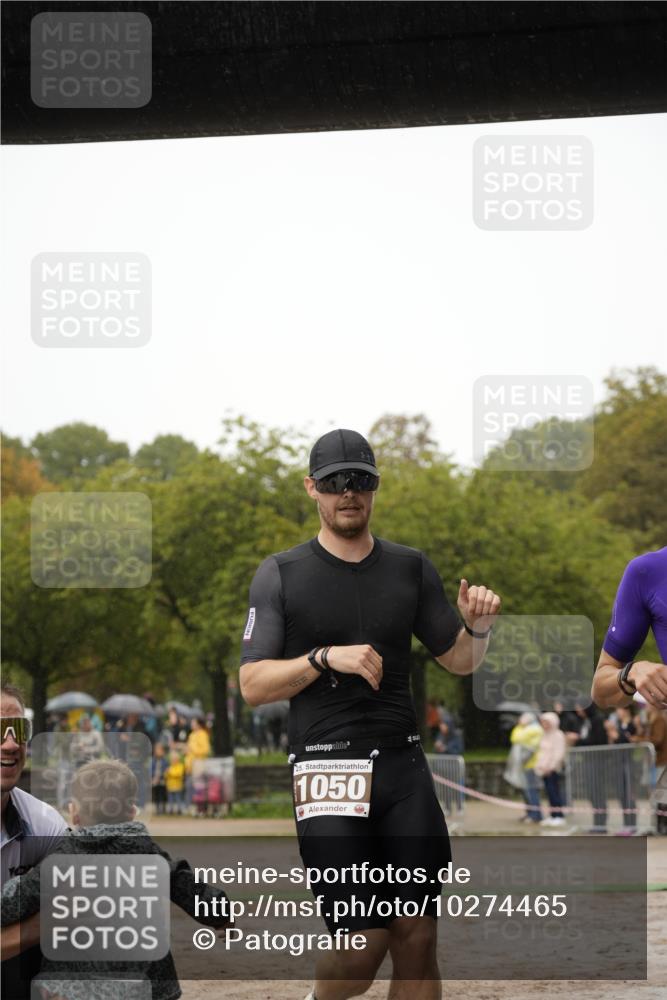 13.09.2026 - Stadtparktriathlon Patografie http://msf.ph/oto/10274465 13.09.2026 13:00:57 Ziel 974, 975, 1006, 1050 meine-sportfotos.de