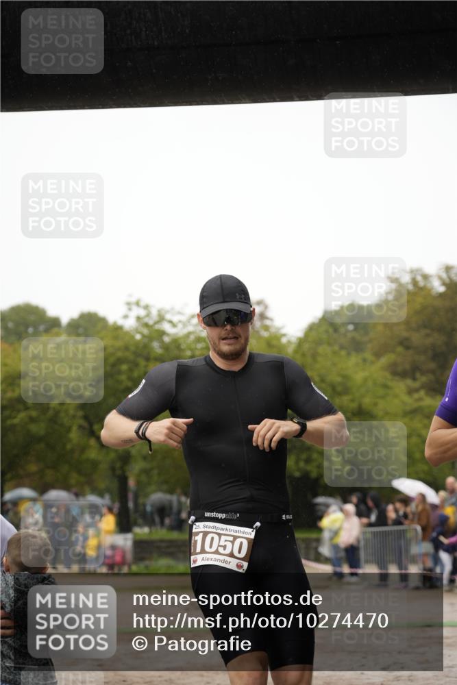 13.09.2026 - Stadtparktriathlon Patografie http://msf.ph/oto/10274470 13.09.2026 13:00:57 Ziel 974, 975, 1006, 1050 meine-sportfotos.de